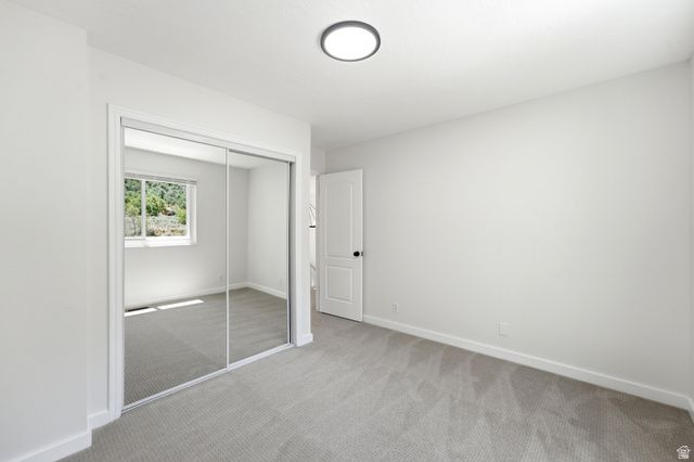 2744 E WOODHAMPTON CIR, Sandy, UT 84092