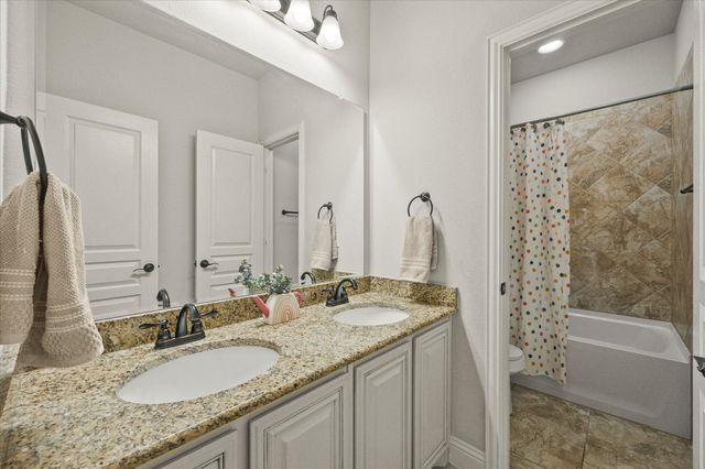 947 Mangrove Drive, Fate, TX 75087