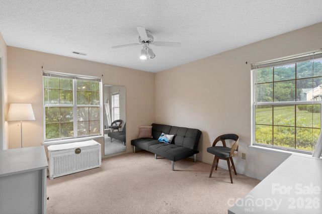 2834 Iron Gate Lane, Charlotte, NC 28212