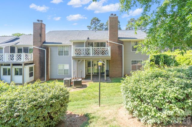 2834 Iron Gate Lane, Charlotte, NC 28212