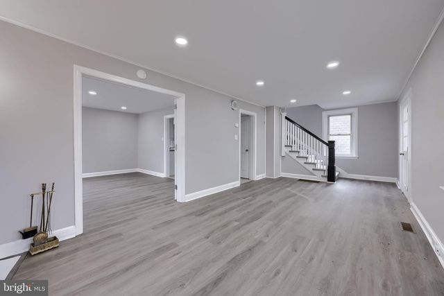 2017 OLD PHILADELPHIA PIKE, Smoketown, PA 17576