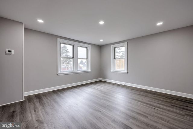 2017 OLD PHILADELPHIA PIKE, Smoketown, PA 17576