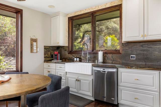 4367 S Mission Rd, Fallbrook, CA 92028