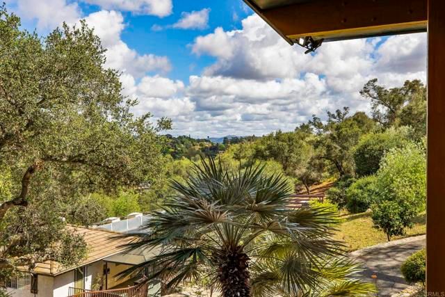 4367 S Mission Rd, Fallbrook, CA 92028