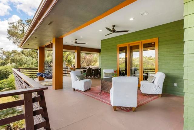 4367 S Mission Rd, Fallbrook, CA 92028