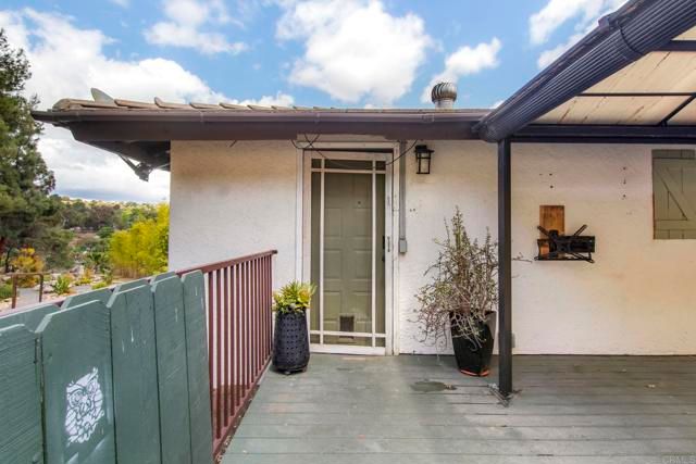 4367 S Mission Rd, Fallbrook, CA 92028