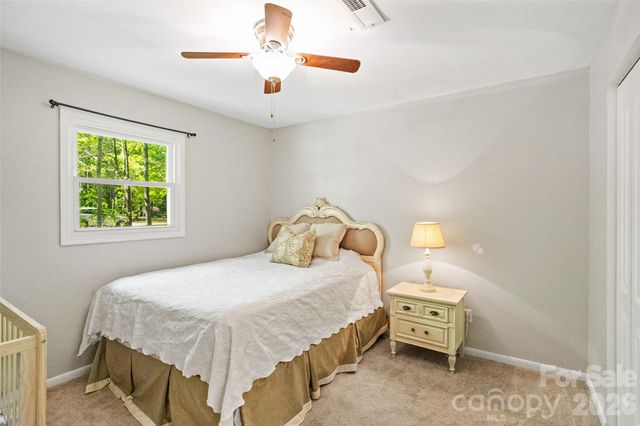 5801 Lindenwood Drive, Matthews, NC 28104