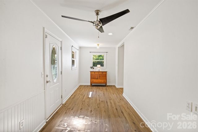 5801 Lindenwood Drive, Matthews, NC 28104