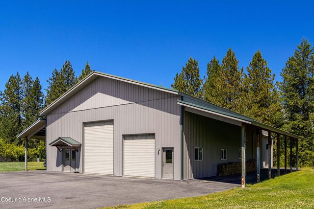 877 Heath Lake Rd, Sagle, ID 83860