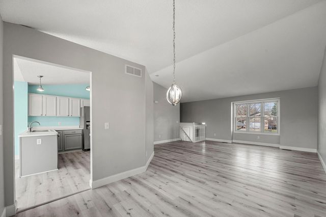 4186 156th Street W, Rosemount, MN 55068