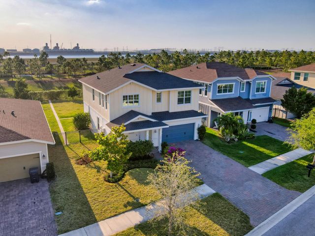 1361 Wandering Willow Way, Loxahatchee, FL 33470