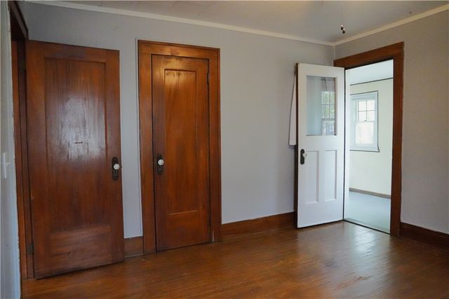 150 Rugby Avenue, Rochester, NY 14619