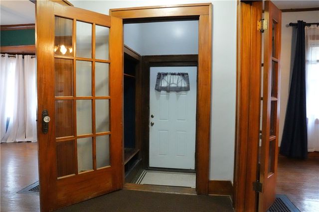 150 Rugby Avenue, Rochester, NY 14619