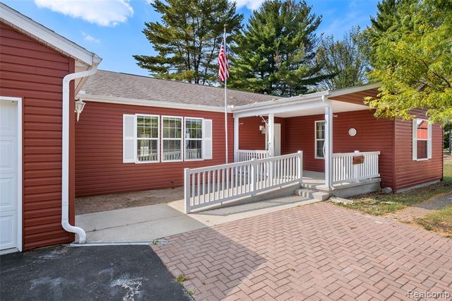 18415 12 Mile Road, Big Rapids, MI 49307