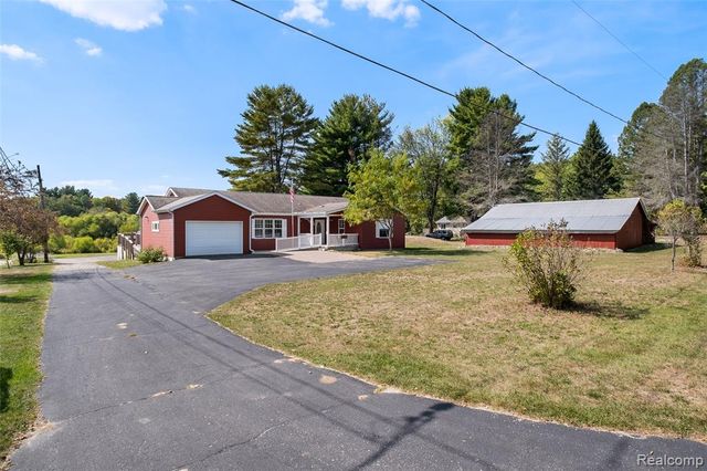 18415 12 Mile Road, Big Rapids, MI 49307