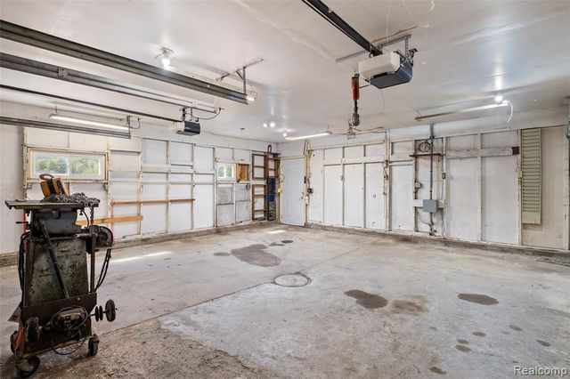 18415 12 Mile Road, Big Rapids, MI 49307