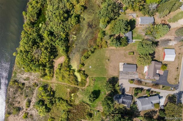 18415 12 Mile Road, Big Rapids, MI 49307