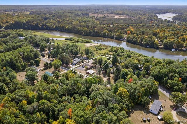 18415 12 Mile Road, Big Rapids, MI 49307