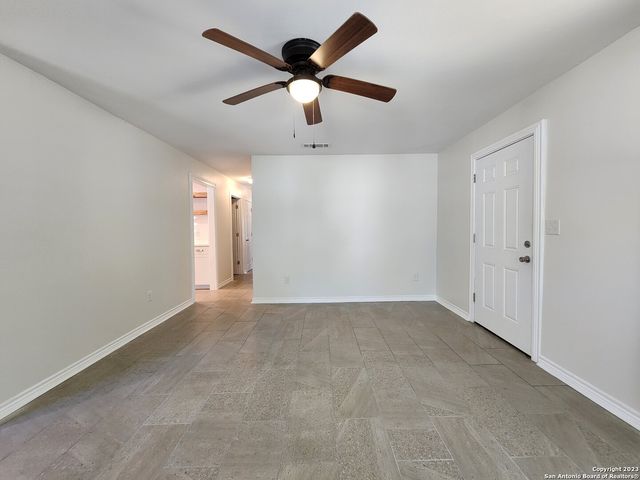 521 Willow Ave, New Braunfels, TX 78130