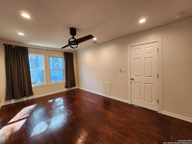 521 Willow Ave, New Braunfels, TX 78130