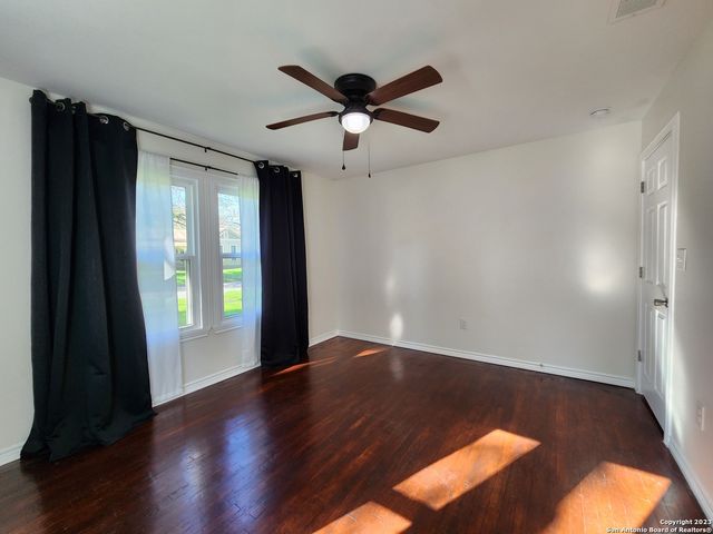 521 Willow Ave, New Braunfels, TX 78130