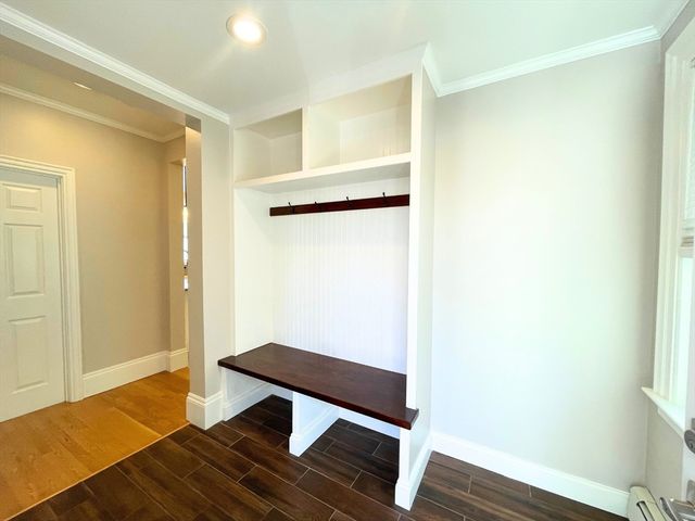 12 Briggs St 1, Salem, MA 01970