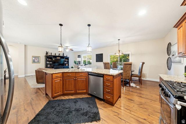 1512 S CARMA ST, Washington, UT 84780