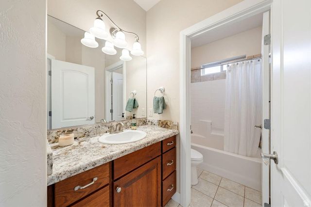 1512 S CARMA ST, Washington, UT 84780