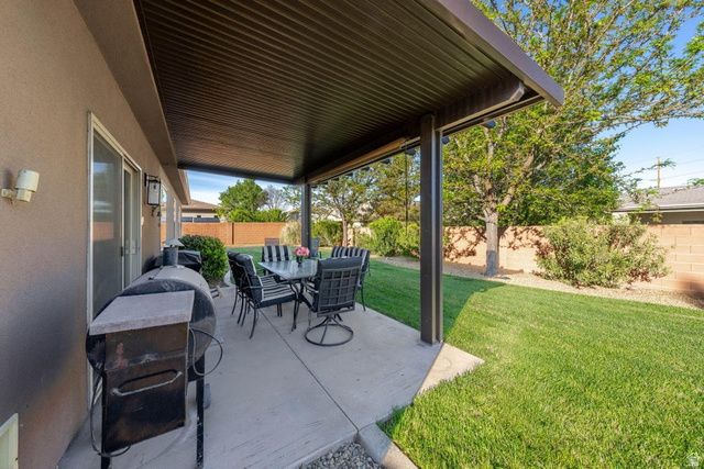 1512 S CARMA ST, Washington, UT 84780