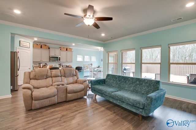 6553 Moon Crest Lane NW, Huntsville, AL 35806