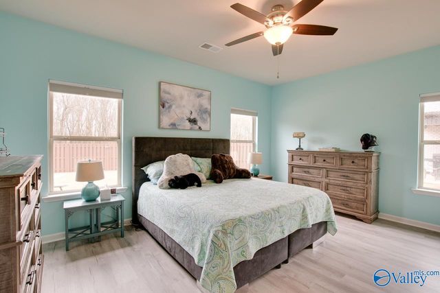 6553 Moon Crest Lane NW, Huntsville, AL 35806