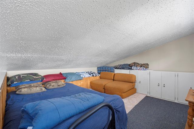 1161 Creeklake Drive, Onalaska, TX 77360