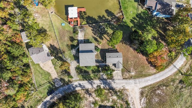 1161 Creeklake Drive, Onalaska, TX 77360