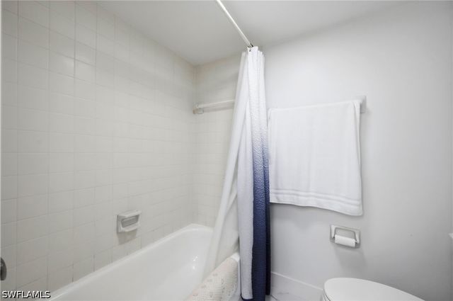 4092 Belair LN 17, Naples, FL 34103