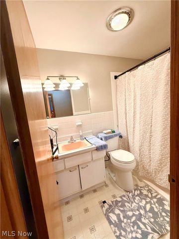 2659 Laforce Drive, Akron, OH 44319