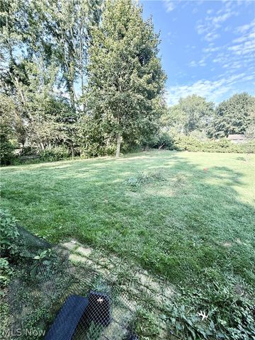 2659 Laforce Drive, Akron, OH 44319