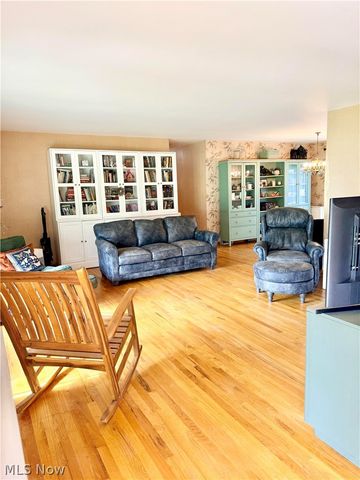 2659 Laforce Drive, Akron, OH 44319