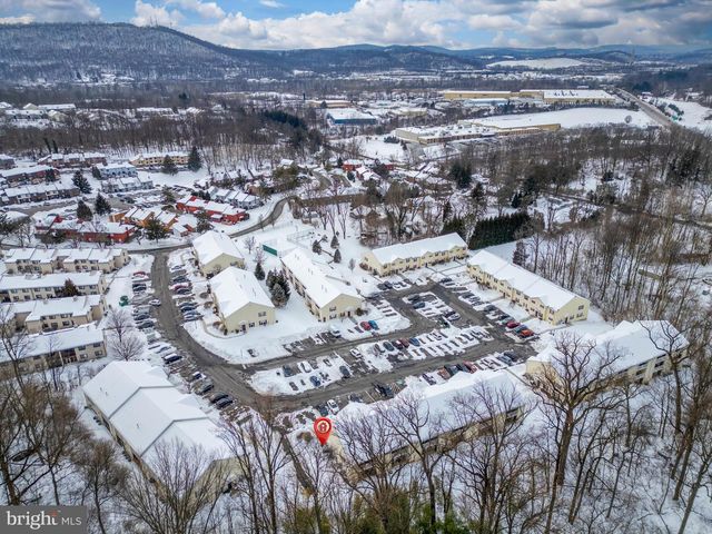 92 CHRISTINE DR, Reading, PA 19606