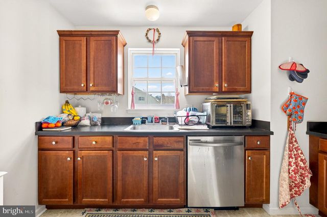 92 CHRISTINE DR, Reading, PA 19606