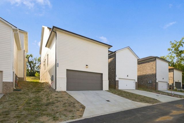1111 Freeboard Aly, La Vergne, TN 37086