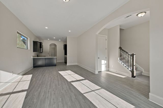 1111 Freeboard Aly, La Vergne, TN 37086