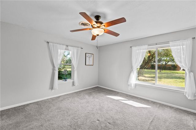 104 Old Beeville Hwy, Refugio, TX 78377