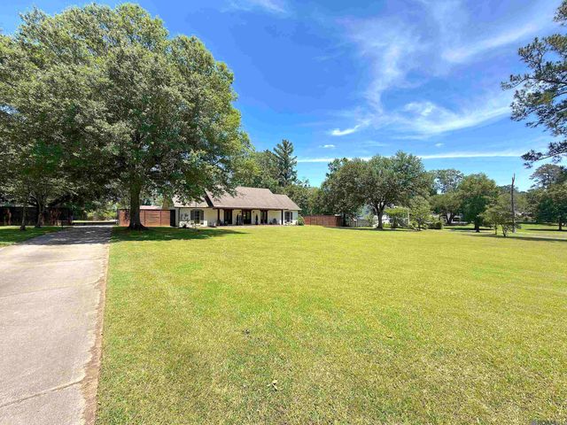 13179 Triple B Rd, Central, LA 70739