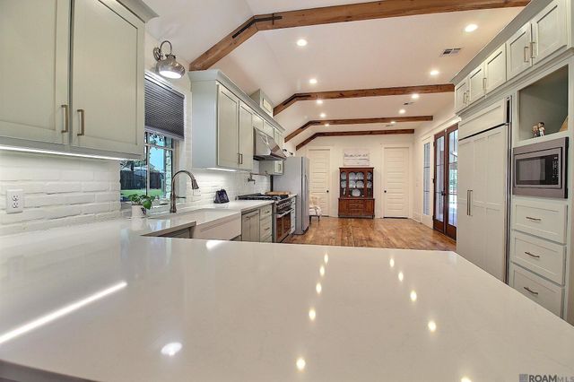 13179 Triple B Rd, Central, LA 70739
