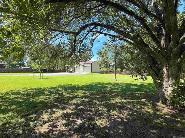 13179 Triple B Rd, Central, LA 70739