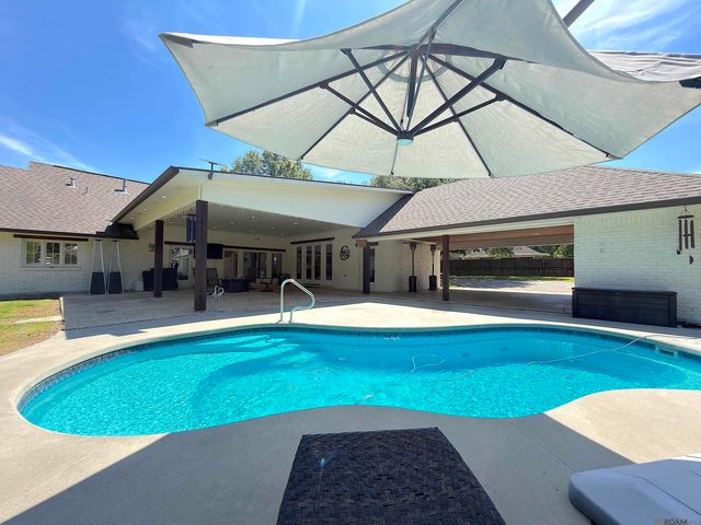 13179 Triple B Rd, Central, LA 70739