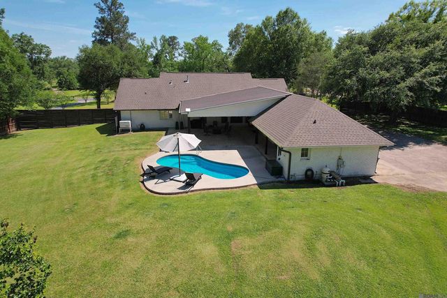 13179 Triple B Rd, Central, LA 70739