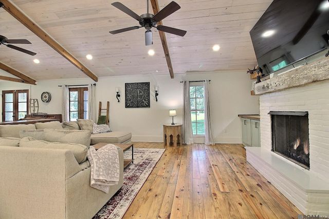 13179 Triple B Rd, Central, LA 70739