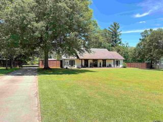 13179 Triple B Rd, Central, LA 70739