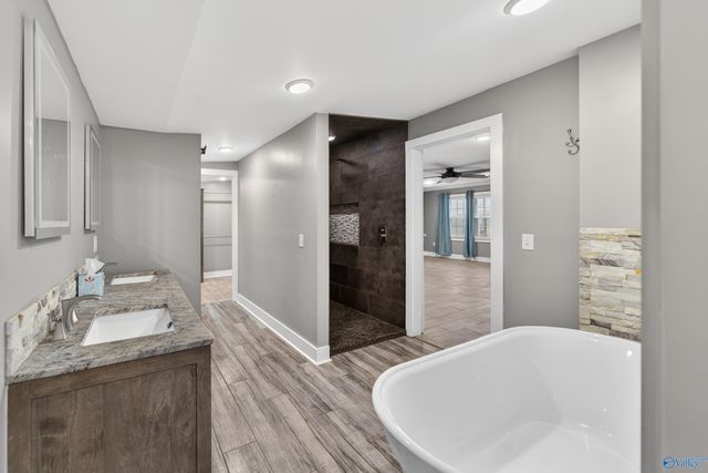 744 Loveless Road, Hazel Green, AL 35750